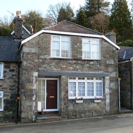 Villa Drws y Nant Dolgellau Exterior foto